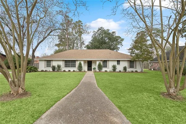 $435,000 | 114 Jane Drive, Mandeville, LA 70448