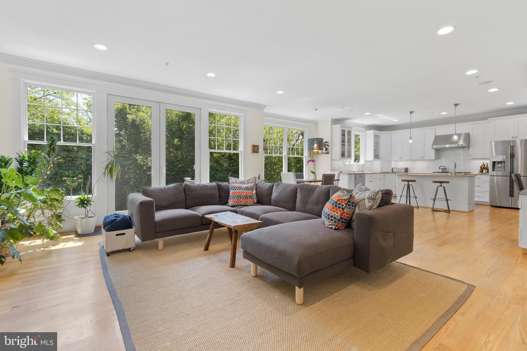 5920 Walton Road Bethesda, MD 20817 - Photo 10 of 41 Gallery Image 10