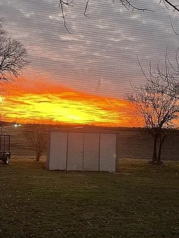 $292,500 | 302 Beulah Avenue, Ennis, TX 75119