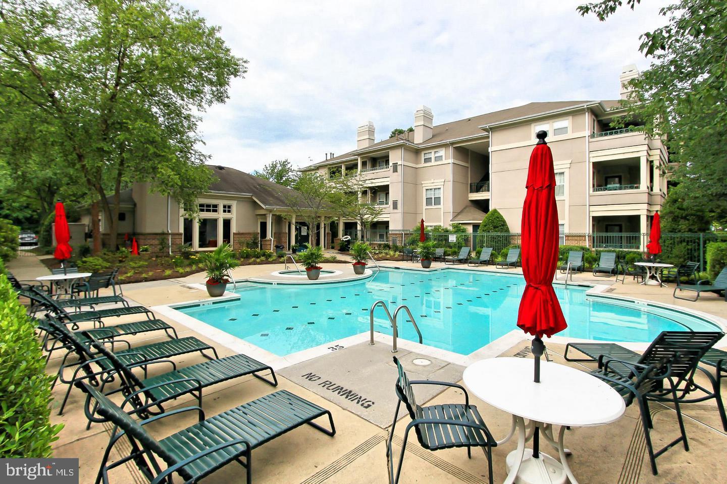12016 Taliesin Place, Unit 26 Reston, VA 20190 - Photo 23 of 29 Community Pool