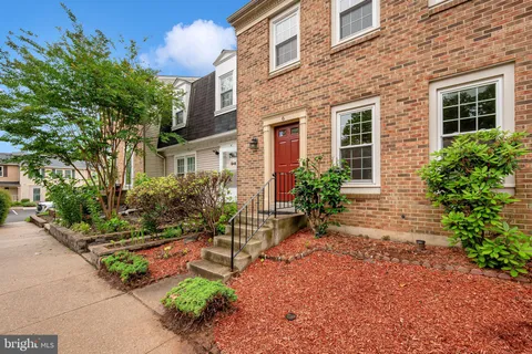 $530,000 | 6 Pontiac Way, Gaithersburg, MD 20878