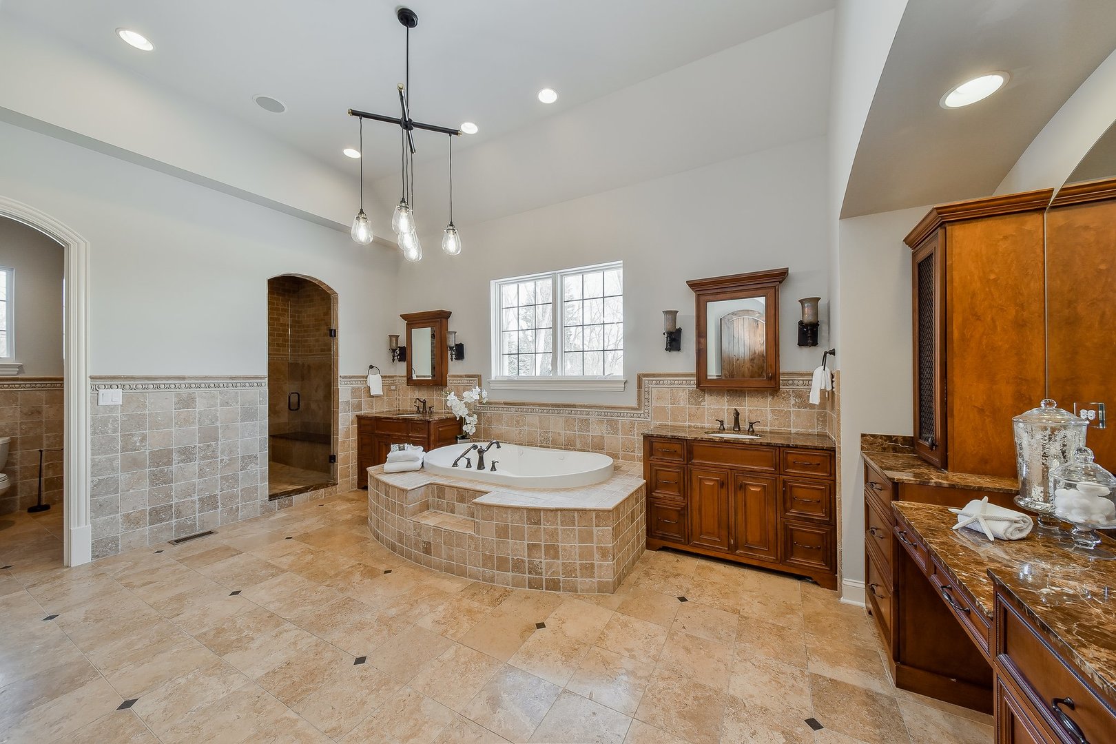 1025 East Hillside Road Naperville, IL 60540 - Photo 17 of 40