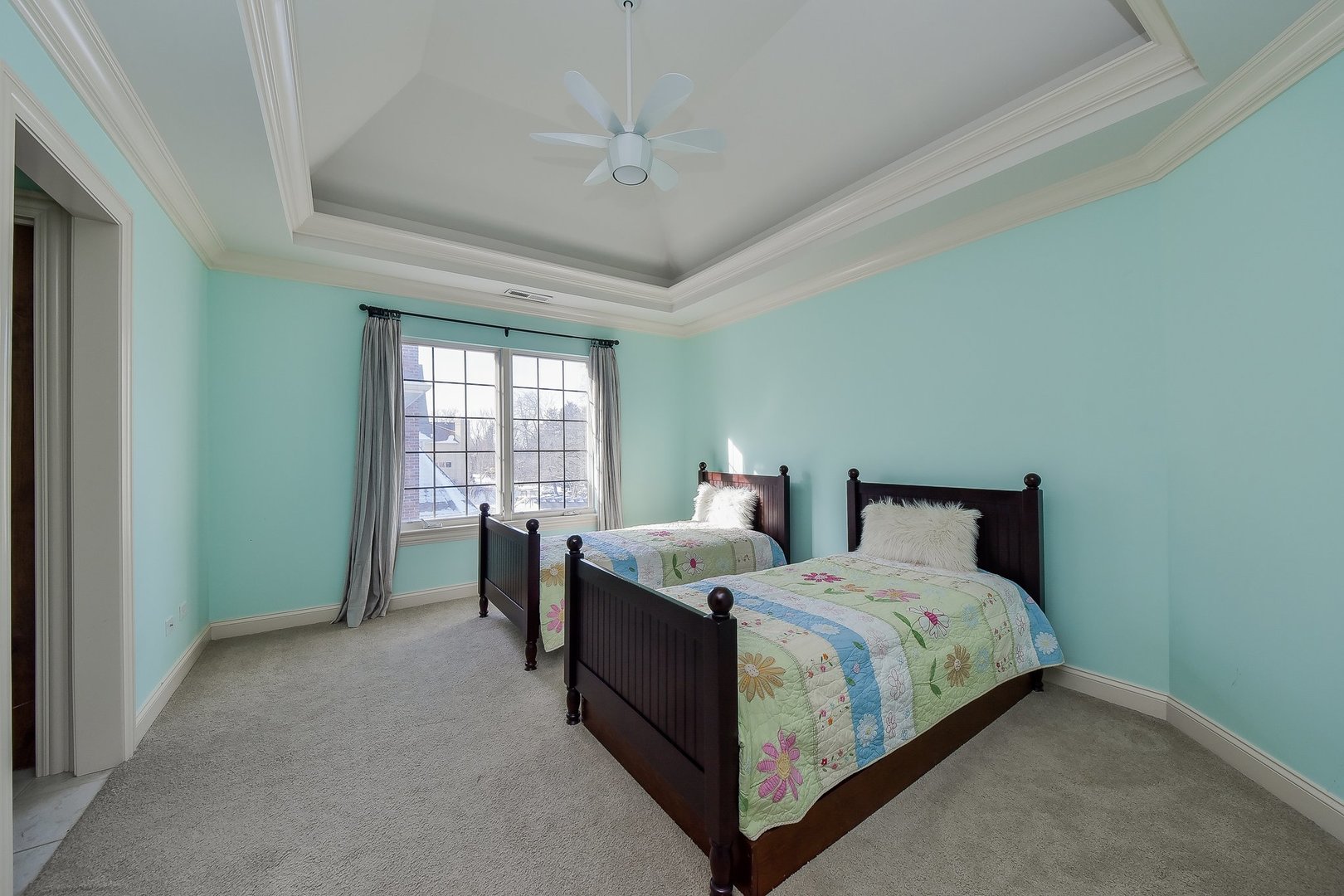 1025 East Hillside Road Naperville, IL 60540 - Photo 28 of 40