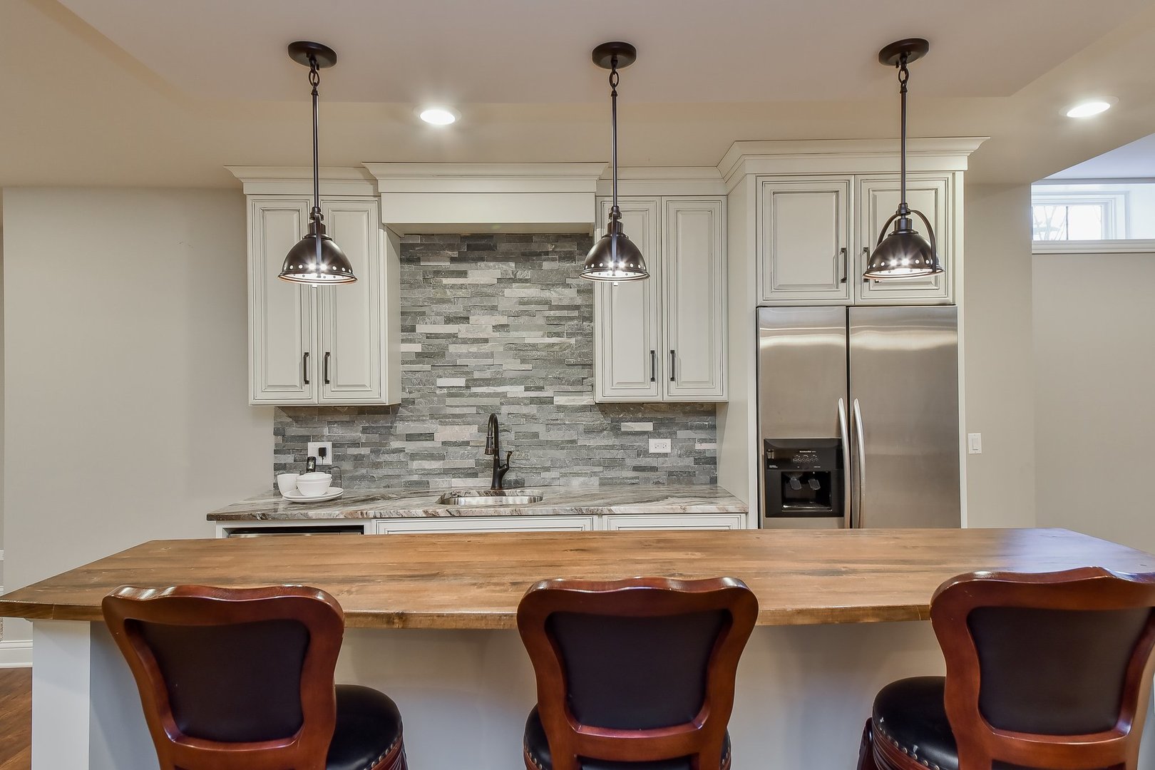 1025 East Hillside Road Naperville, IL 60540 - Photo 31 of 40