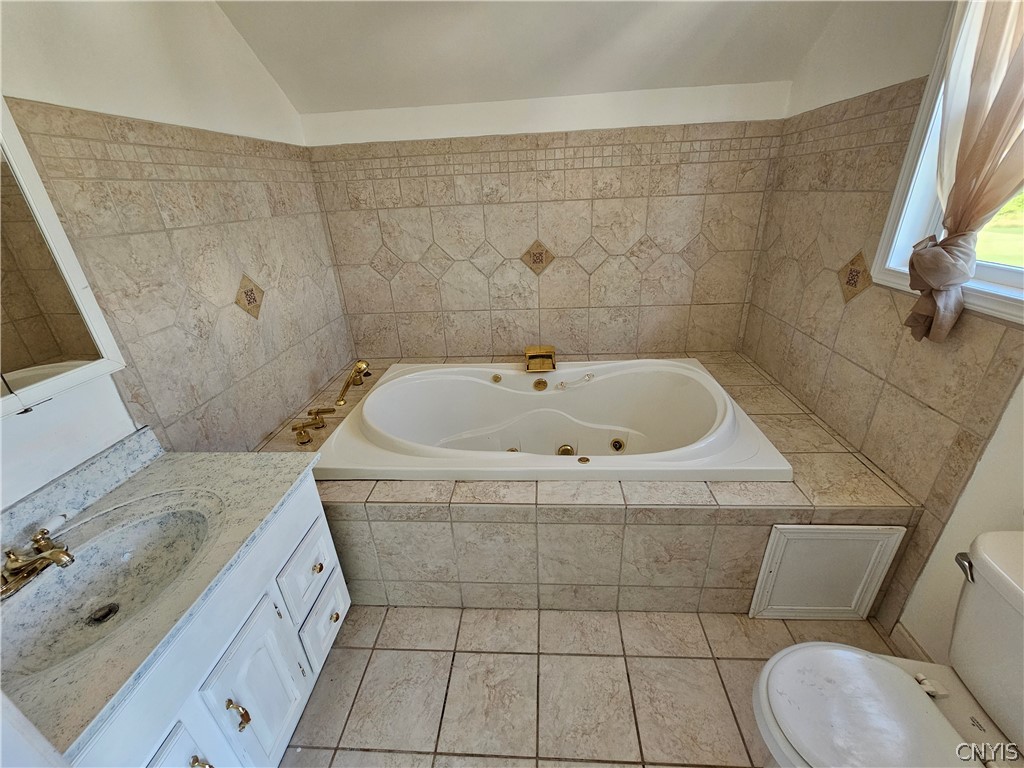 5294 Bluefield Road Fleming, NY 13021 - Photo 42 of 50 Primary bathroom