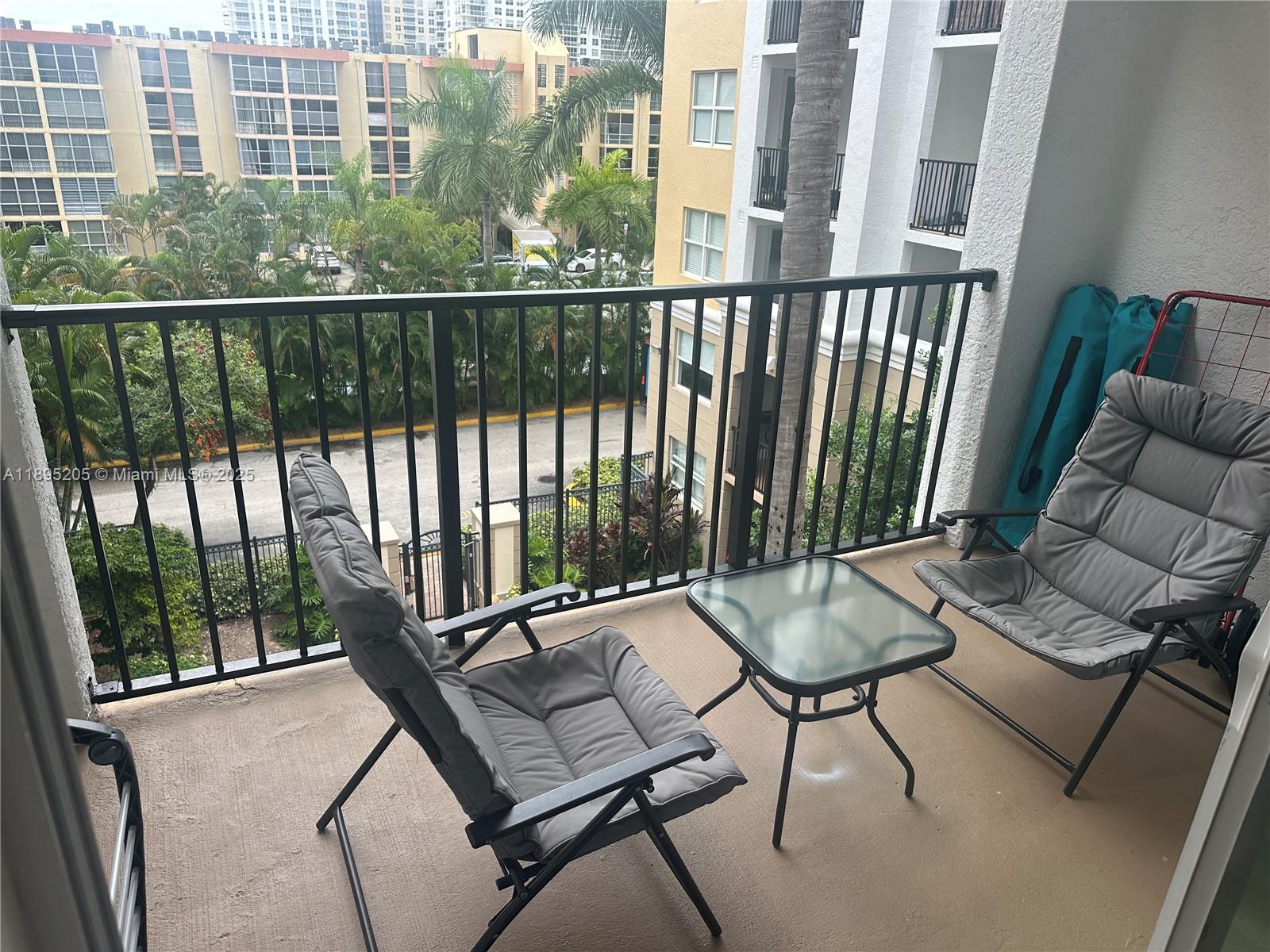 17125 North Bay Road, Unit 3402 Sunny Isles Beach, FL 33160 - Photo 12 of 13