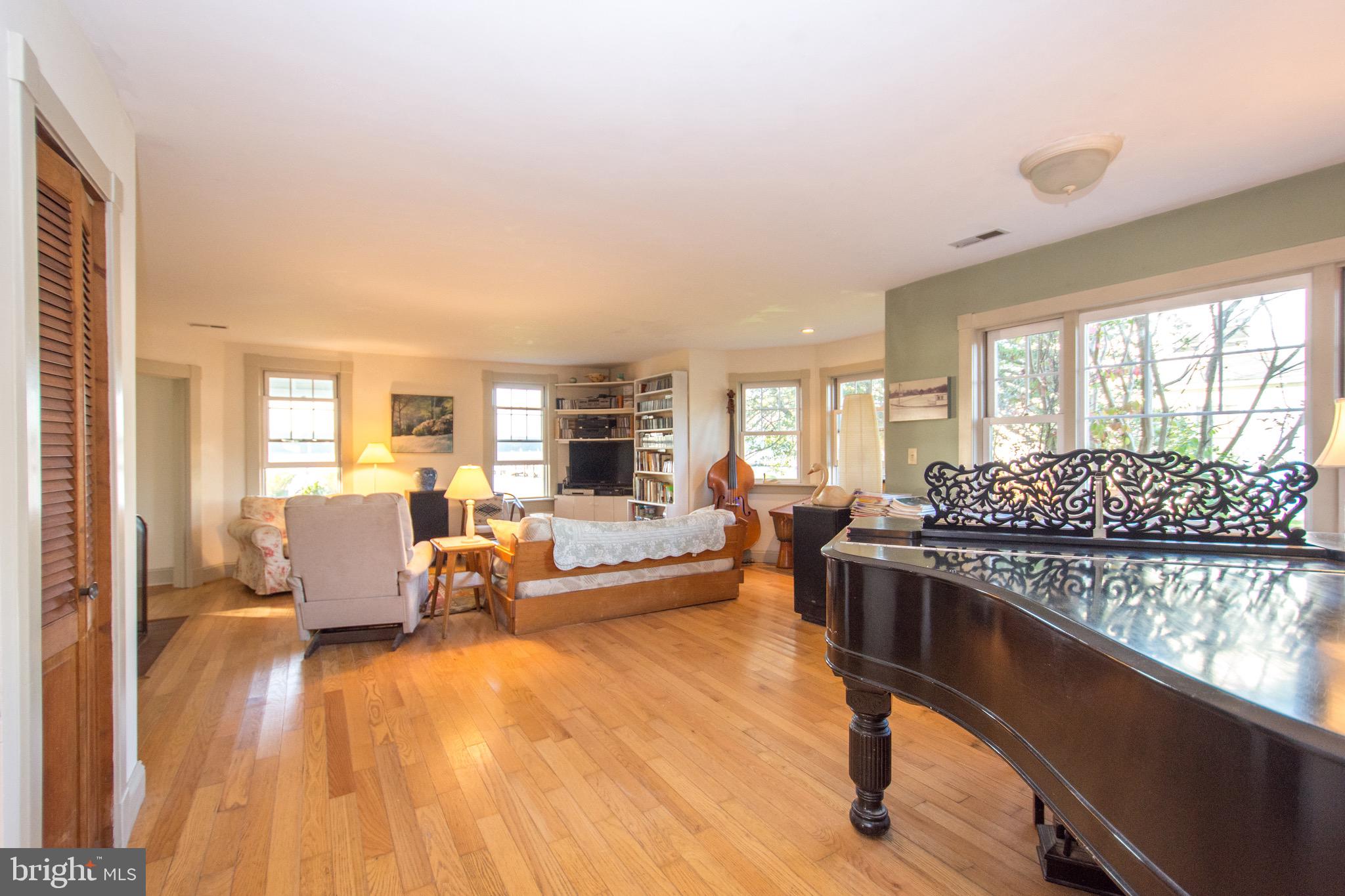 1222 Hayes Road Shady Side, MD 20764 - Photo 17 of 62 Gallery Image 17