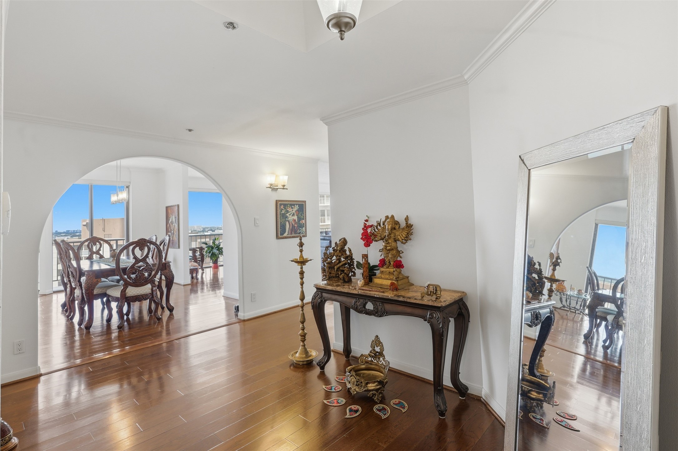 3350 McCue Road, Unit 1602 Houston, TX 77056 - Photo 4 of 34 Gallery Image 4