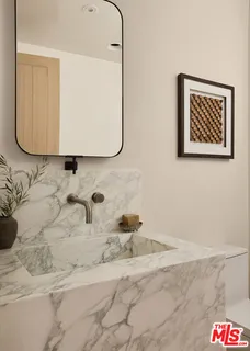 $4,395,000 | 12227 Everglade Street, Los Angeles, CA 90066