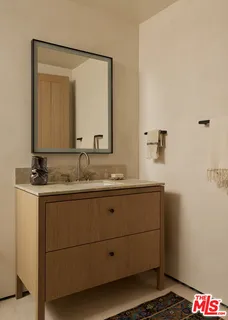 $4,395,000 | 12227 Everglade Street, Los Angeles, CA 90066