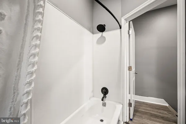 $1,600 | 2427 North Hollywood Street, Philadelphia, PA 19132