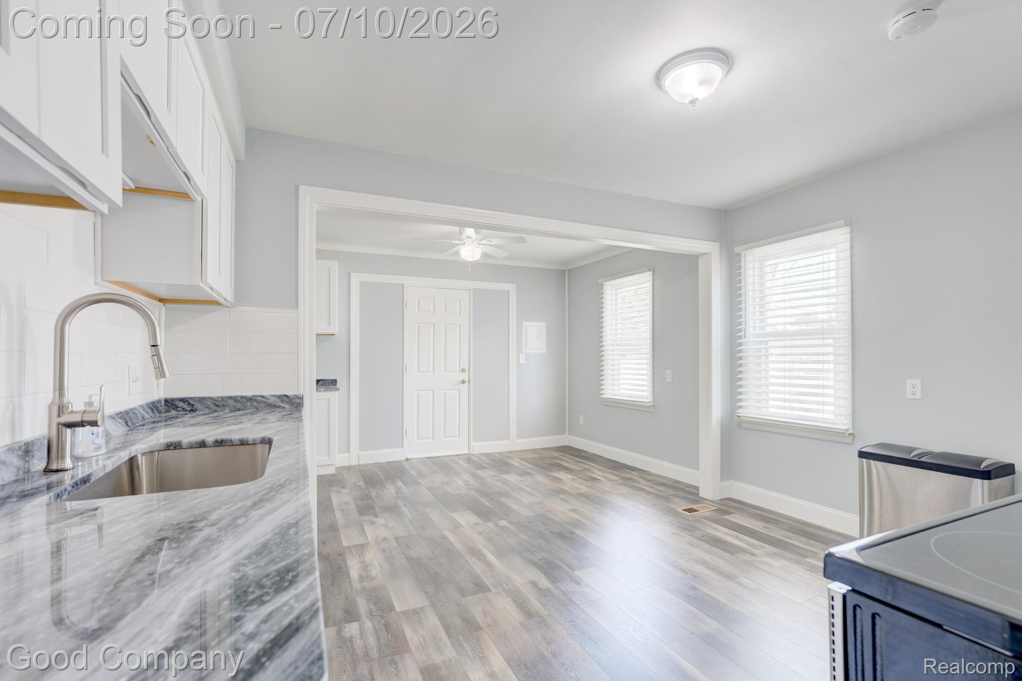 3689 Phillips Avenue Berkley, MI 48072 - Photo 12 of 51 3689 Phillips Ave.-08.jpg