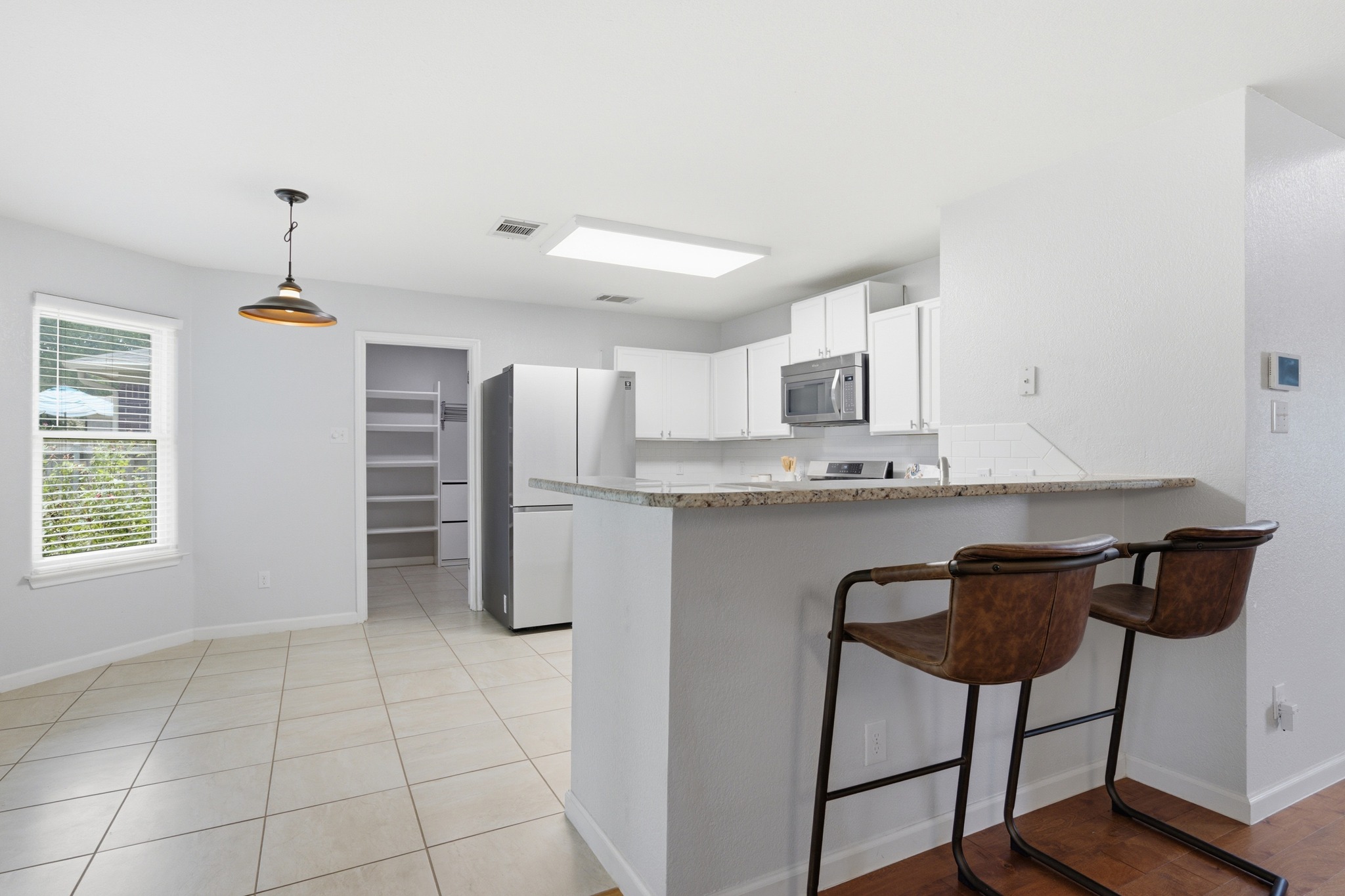 2913 Wavecrest Boulevard Austin, TX 78728 - Photo 9 of 28