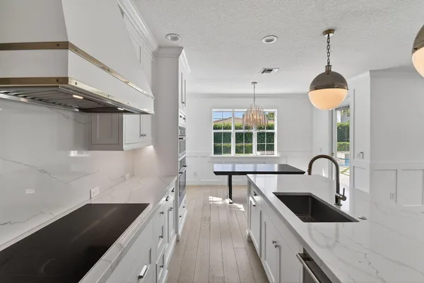 $2,350,000 | 1106 Wilshire Drive, Jupiter, FL 33458