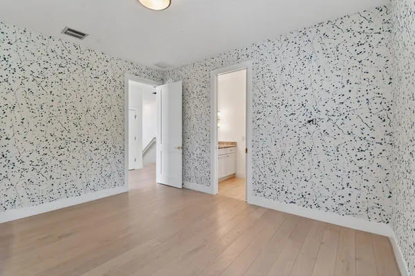 $2,350,000 | 1106 Wilshire Drive, Jupiter, FL 33458