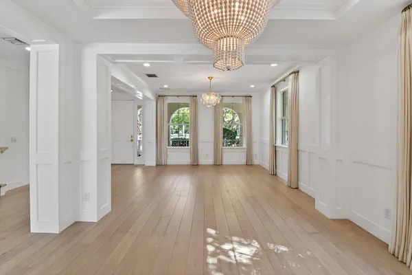 $2,350,000 | 1106 Wilshire Drive, Jupiter, FL 33458