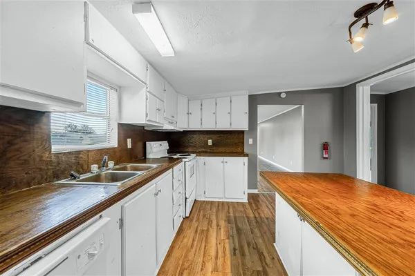 $135,000 | 1206 Vickie Lane, Lake Charles, LA 70607