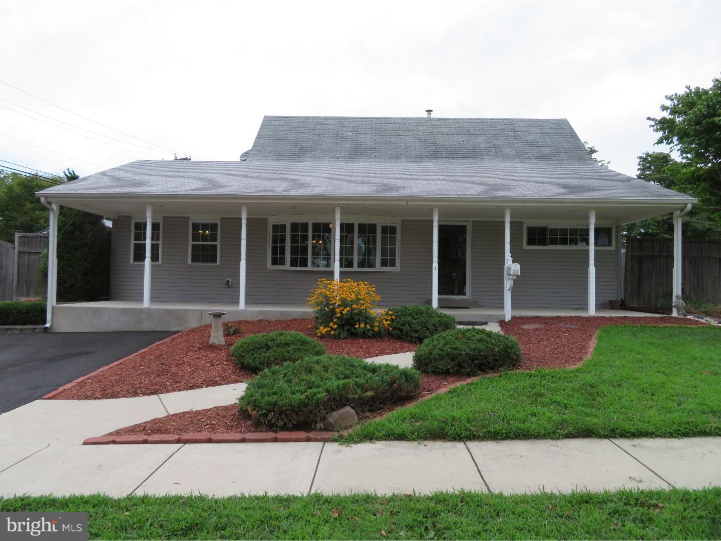 34 Quartz Road Levittown, PA 19057 - Photo 1 of 25 Gallery Image 1