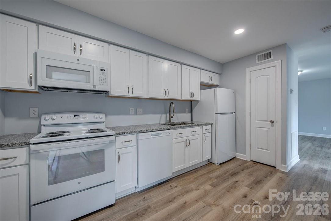 1048 Avondale Road, Unit 11 Lowell, NC 28098 - Photo 8 of 12