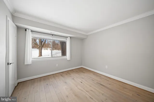 $297,000 | 12202 Braxfield Court, Unit 5, Rockville, MD 20852