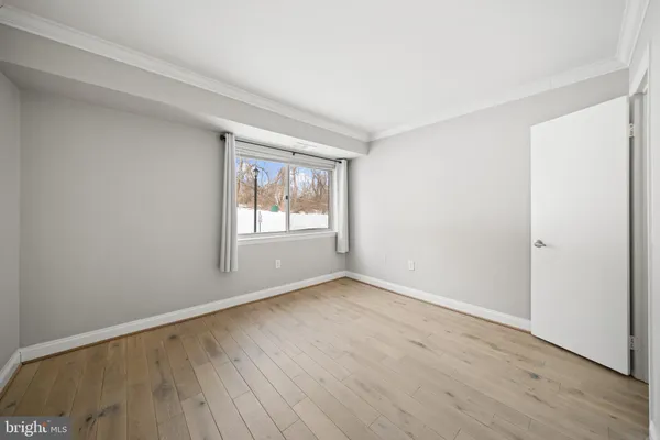$297,000 | 12202 Braxfield Court, Unit 5, Rockville, MD 20852