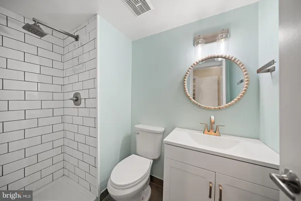 $297,000 | 12202 Braxfield Court, Unit 5, Rockville, MD 20852