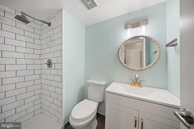 $297,000 | 12202 Braxfield Court, Unit 5, Rockville, MD 20852