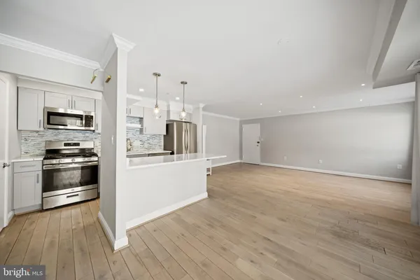 $297,000 | 12202 Braxfield Court, Unit 5, Rockville, MD 20852