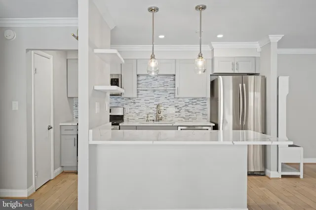 $297,000 | 12202 Braxfield Court, Unit 5, Rockville, MD 20852