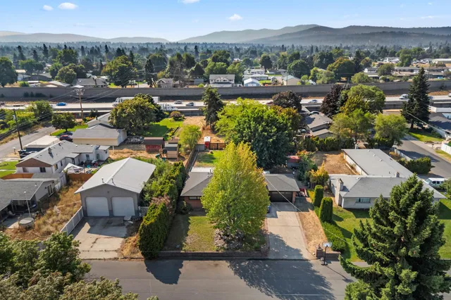 $439,000 | 9808 East Shannon Avenue, Spokane Valley, WA 99206