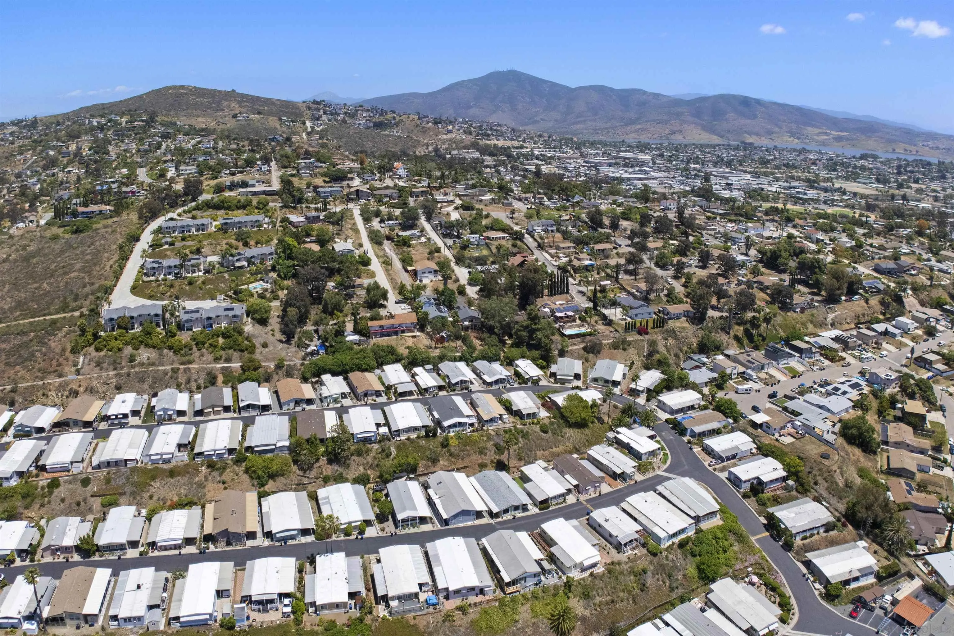 1815 Sweetwater Road, Unit 89 Spring Valley, CA 91977 - Photo 45 of 50 Gallery Image 45