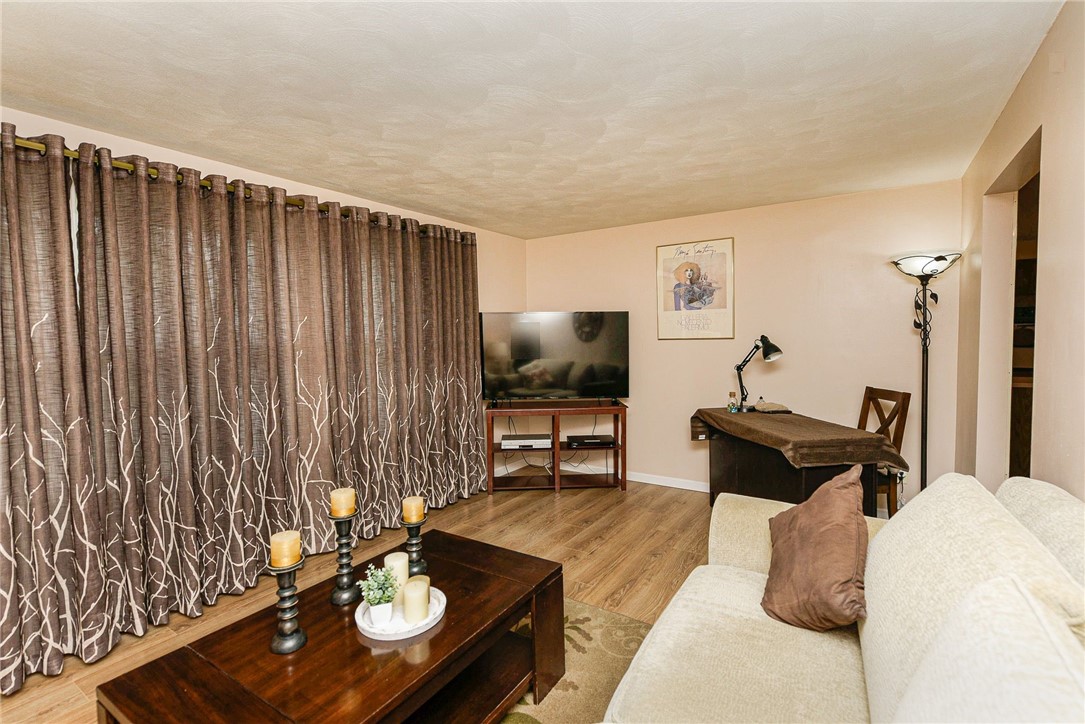 18 John Jay Drive Irondequoit, NY 14617 - Photo 14 of 37