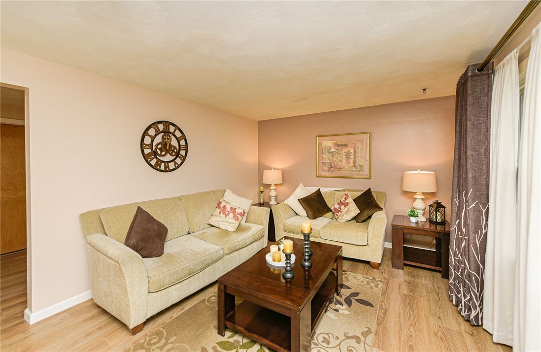 18 John Jay Drive Irondequoit, NY 14617 - Photo 17 of 37