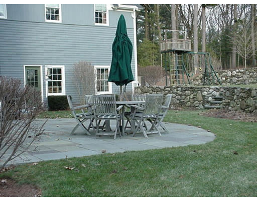 9 John Benson Road Lexington, MA 02420 - Photo 11 of 14 Gallery Image 11