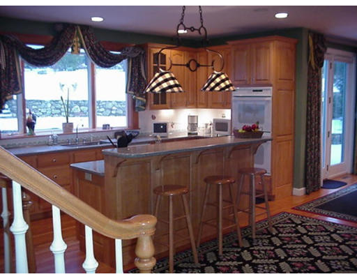 9 John Benson Road Lexington, MA 02420 - Photo 7 of 14 Gallery Image 7