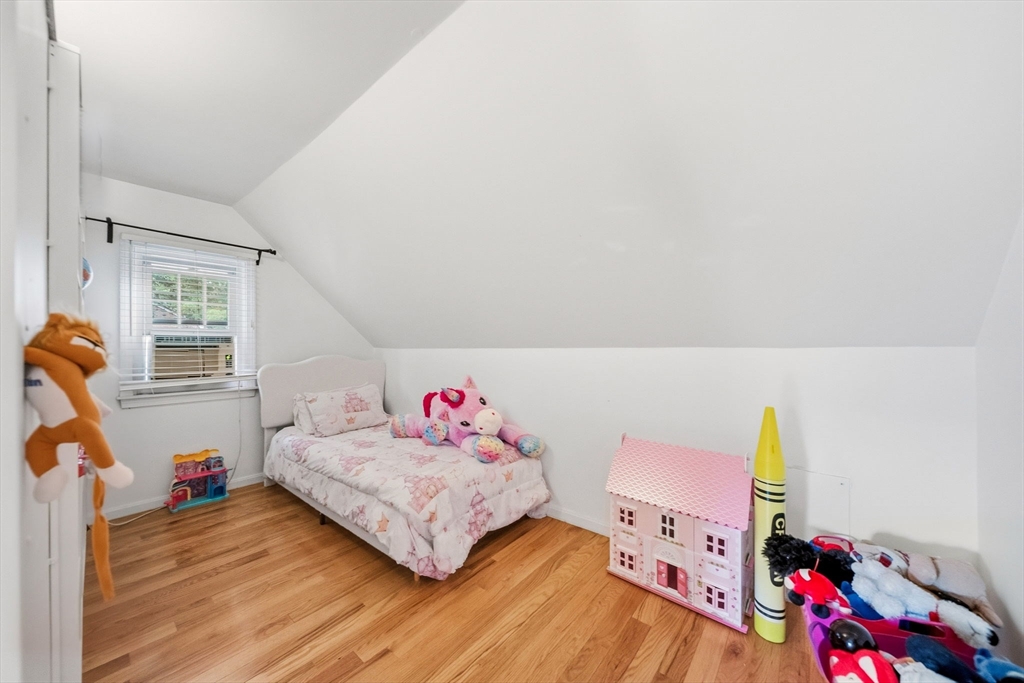 180 Broad Meadow Road Needham, MA 02492 - Photo 19 of 32
