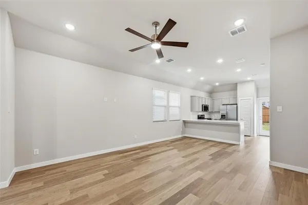 $1,775 | 3711 White Rock Drive, Farmersville, TX 75442