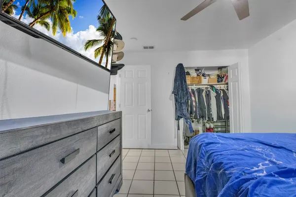 a view of walk in closet