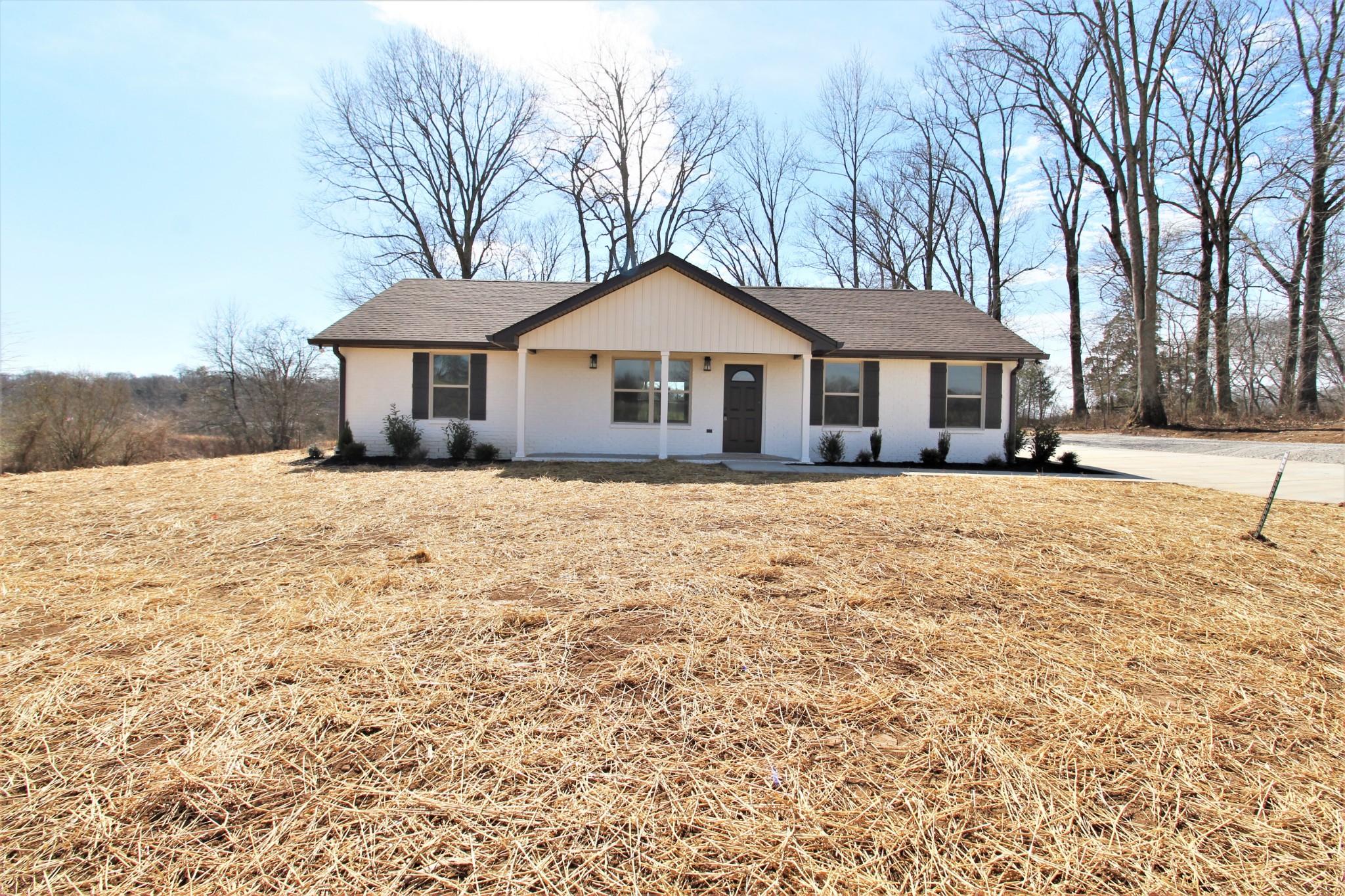 554 Governor Hall Road Castalian Springs, TN 37031 - Photo 1 of 17 Gallery Image 1