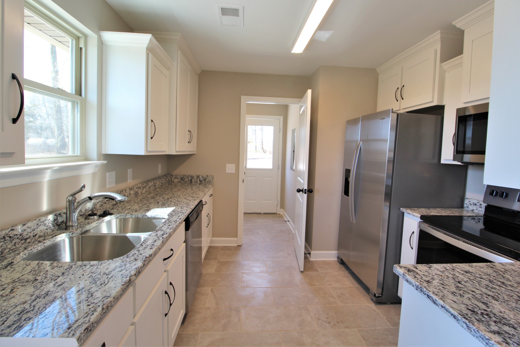 554 Governor Hall Road Castalian Springs, TN 37031 - Photo 6 of 17 Gallery Image 6