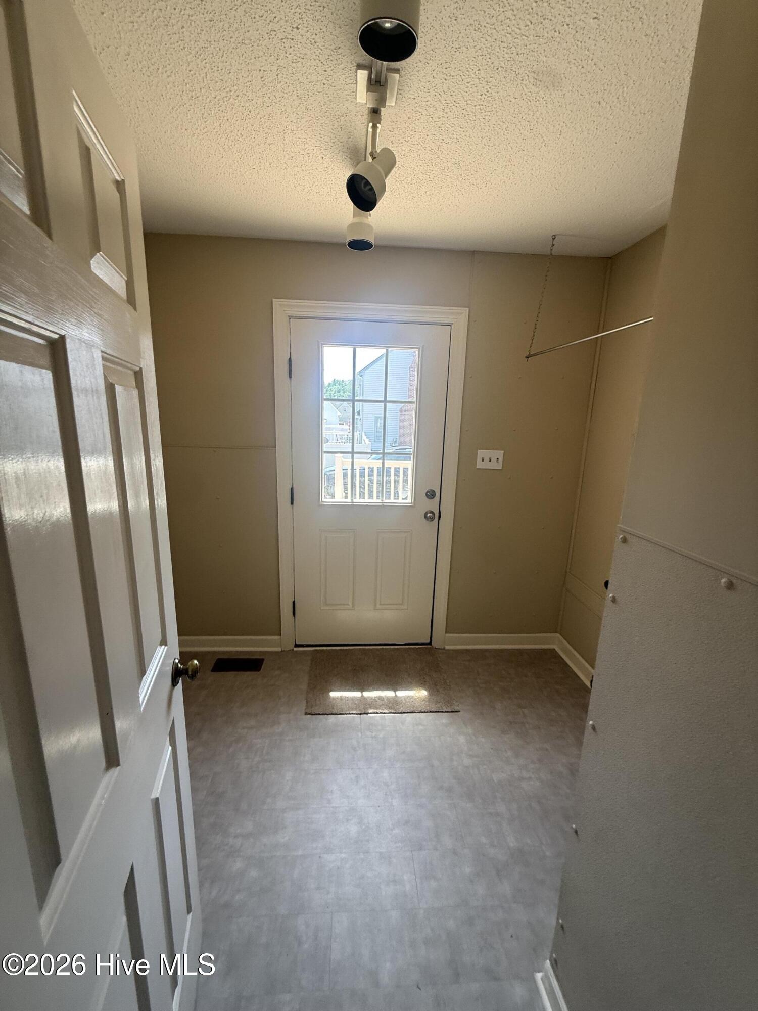 1601 Benvenue Forest Road Rocky Mount, NC 27804 - Photo 13 of 27 IMG_3521