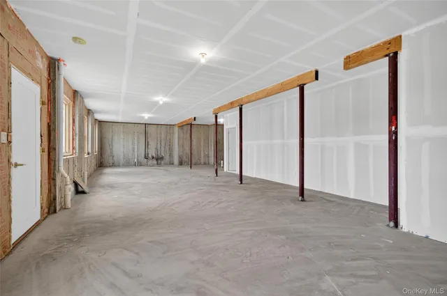 a picture of a building