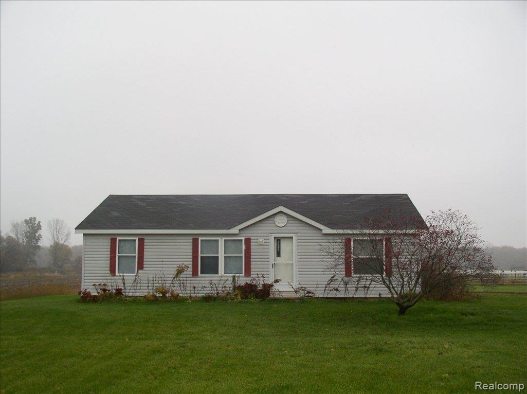 2274 Farnsworth Road Lapeer, MI 48446 - Photo 2 of 3 Farnsworth.MLS.Pic.a