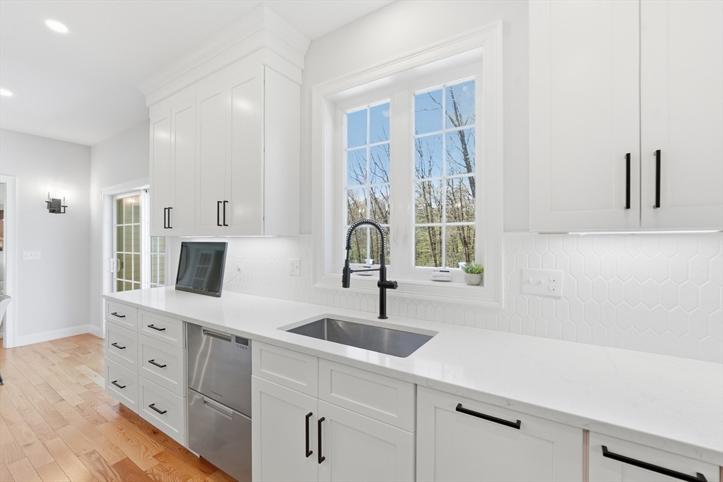 1 Perry Road Boylston, MA 01505 - Photo 15 of 42