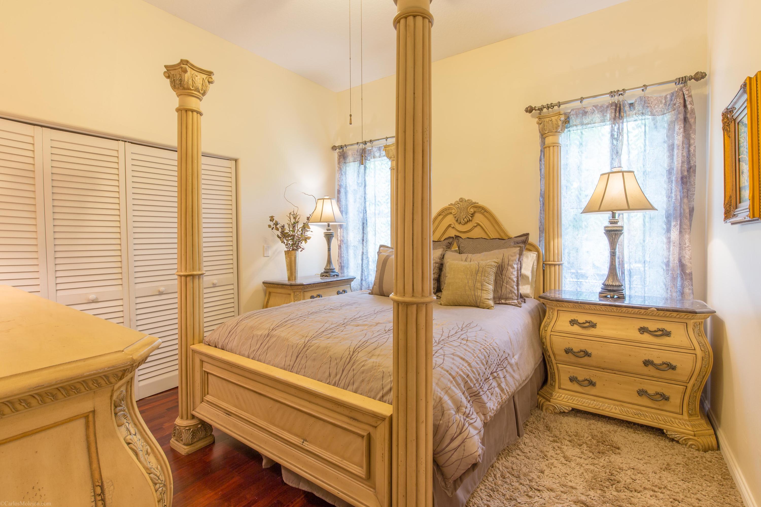 6044 Homeland Road Wellington, FL 33449 - Photo 20 of 42 19