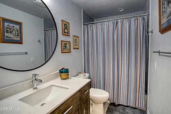 $469,000 | 1912 Little Doe Trail, Overgaard, AZ 85933