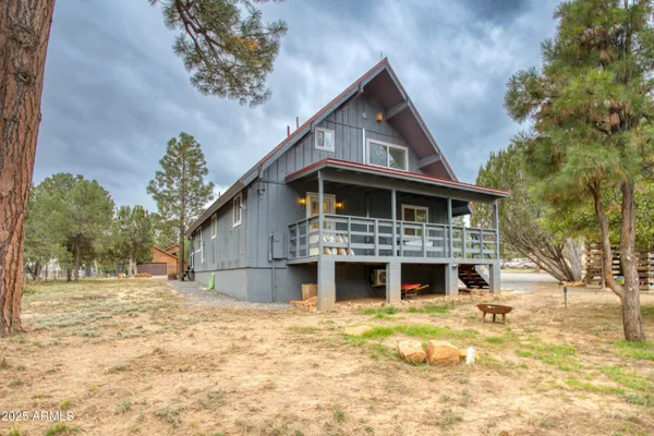 $469,000 | 1912 Little Doe Trail, Overgaard, AZ 85933