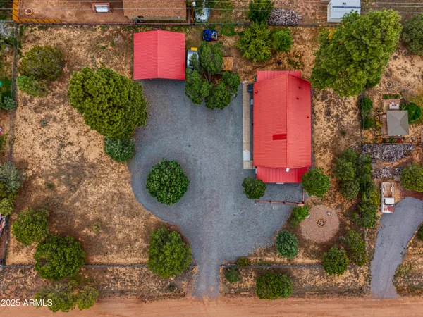 $469,000 | 1912 Little Doe Trail, Overgaard, AZ 85933