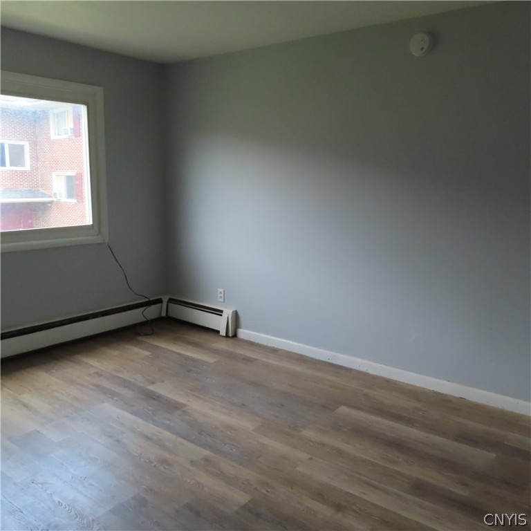 1427 Oneida Street Utica, NY 13501 - Photo 11 of 37