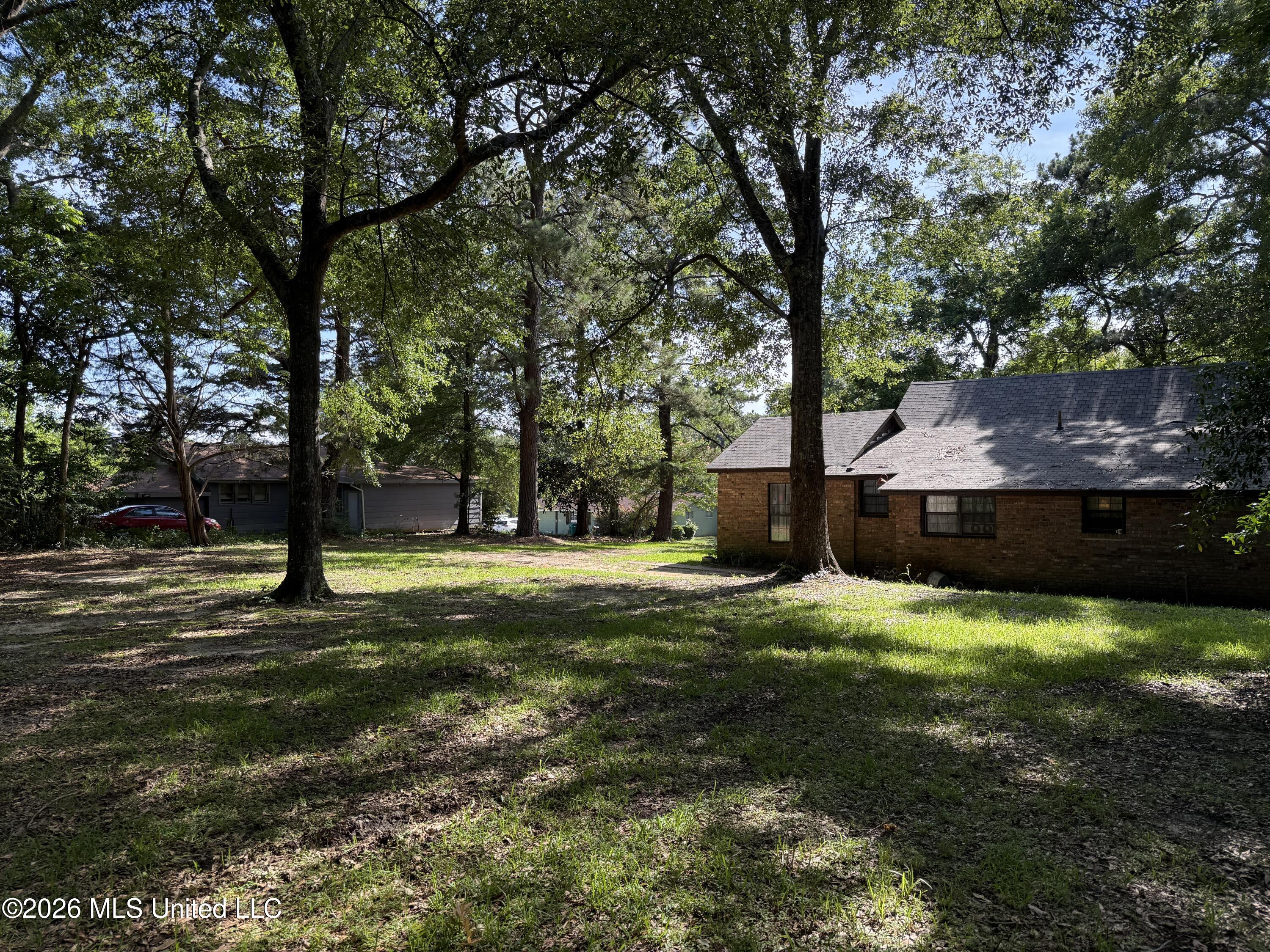 131 Fourth Street North Wiggins, MS 39577 - Photo 6 of 23 IMG_4854